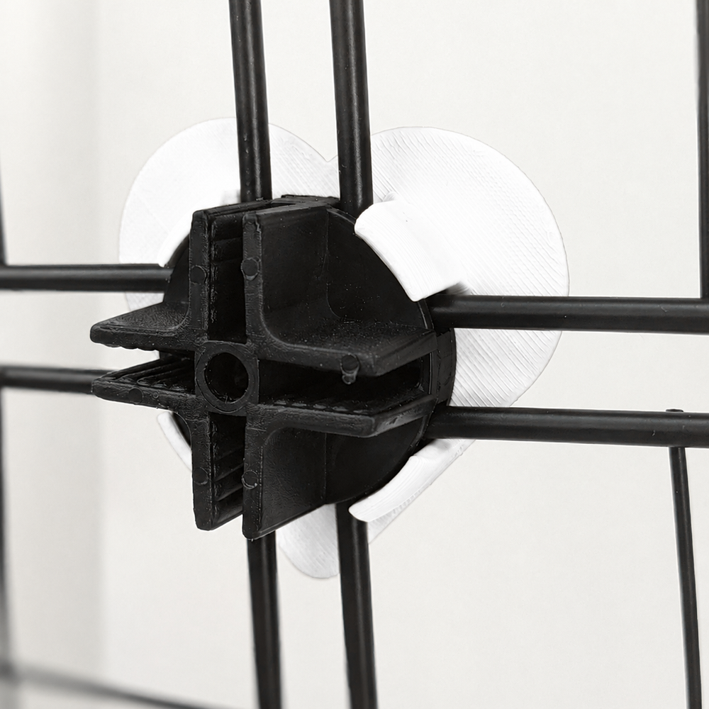 Bright White decorative cage connector for small pet cage, hearts design, 3D printed Sheffield